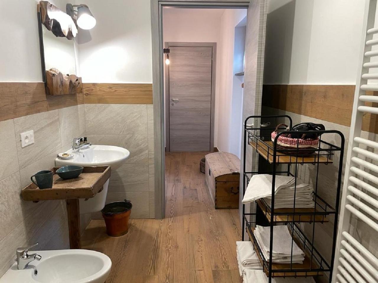 Maison Julie-Lungo La Via Francigena 埃特鲁布莱斯 外观 照片