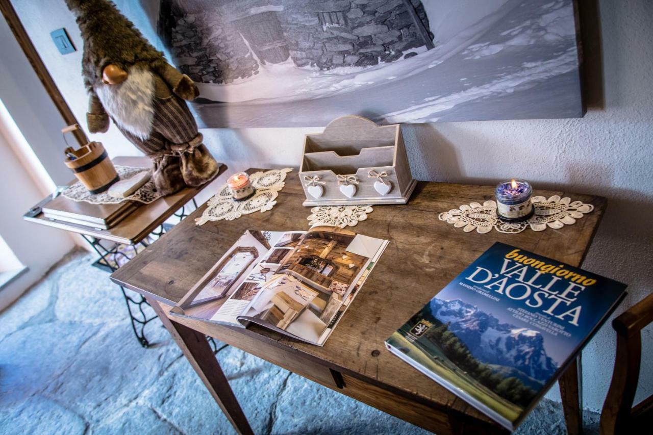 Maison Julie-Lungo La Via Francigena 埃特鲁布莱斯 外观 照片